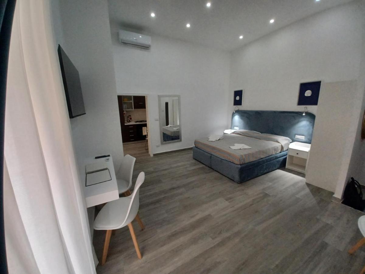 Apartamento Residenza Napoletana Nápoles Exterior foto